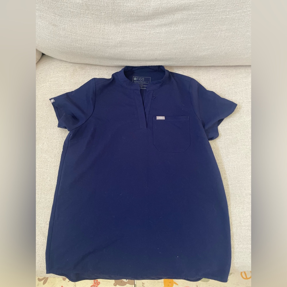 FIGS Maternity. Size S Navy Blue Scrub Top.